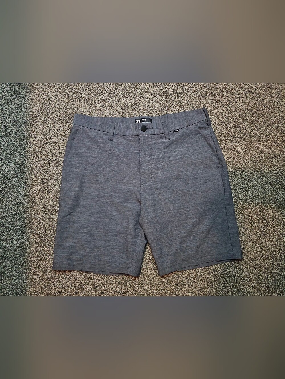Hurley Gray Shorts Men's Size 32
